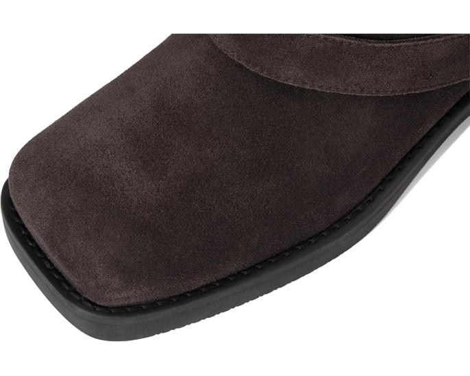 Ботильоны Colby Flat Bootie с юбкой и пряжкой
