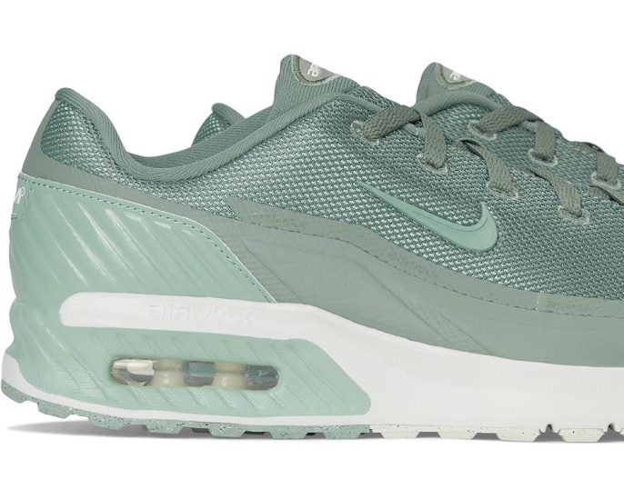 Кроссовки Nike Air Max Bia с амортизацией Max Air в пятке