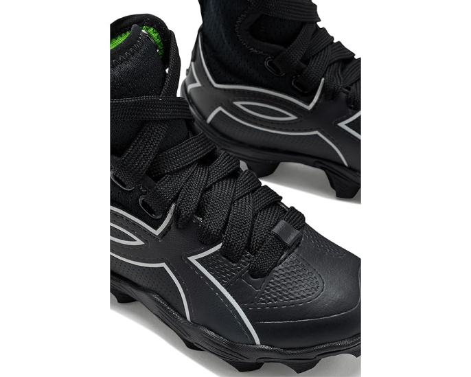 Бутсы Highlight RM Jr для футбола от Under Armour для детей