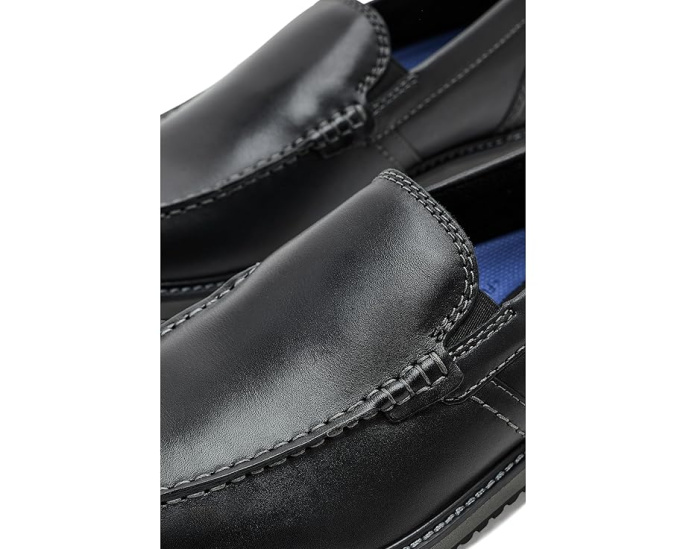 Лоферы Cristian от Rockport с контрастной строчкой