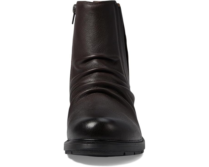 Ботинки Clarks Hearth Rose из кожи с эффектом смятия и высотой до икры