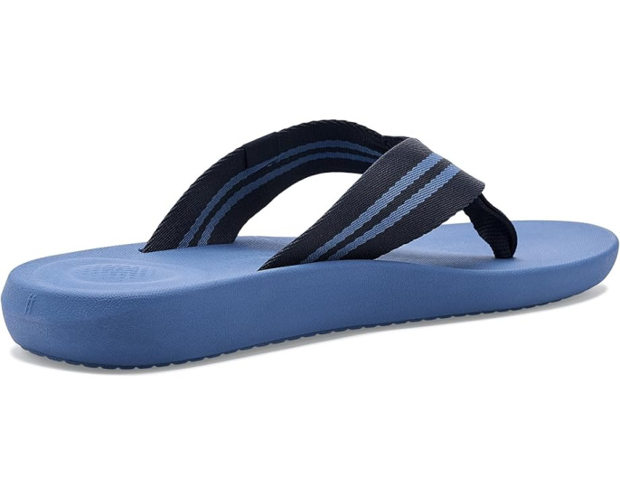 Шлепанцы FitFlop Iqushion с двумя полосками и перепонками