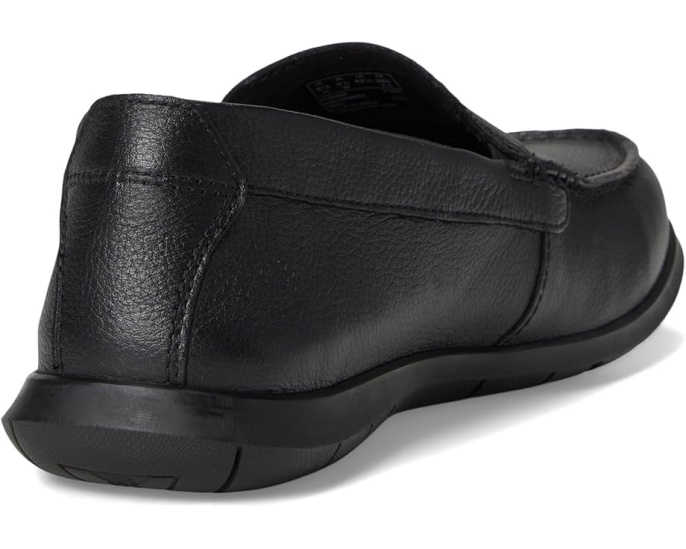 Кроссовки Clarks Flexway Step с замшевым верхом и мокасиновым носком