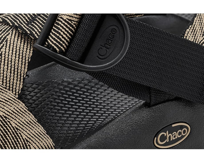Сандалии Chaco Mega Z Classic с переработанными материалами и стелькой LUVSEAT