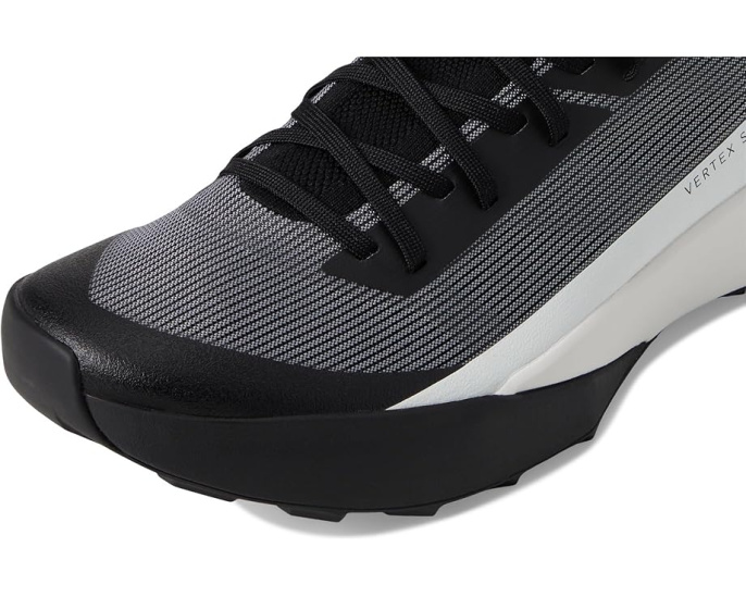 Легкие ботинки для подходов Arc'teryx Vertex Speed Low с нейлоновым верхом