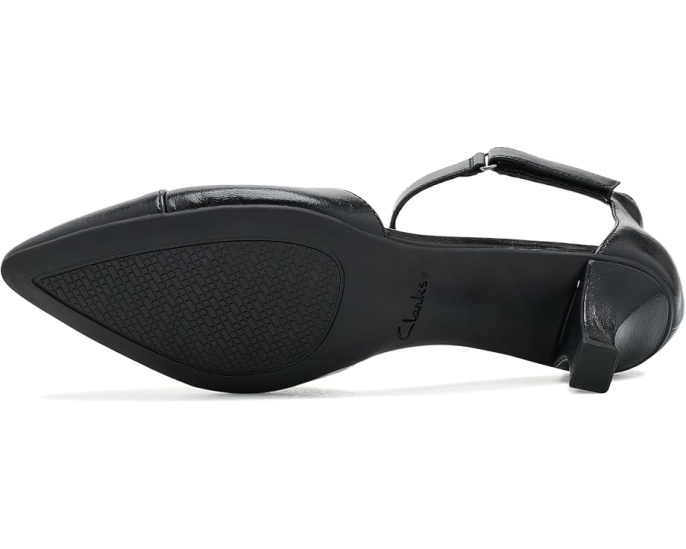 Туфли-лодочки Kepley Strap Clarks с ремешком на щиколотке