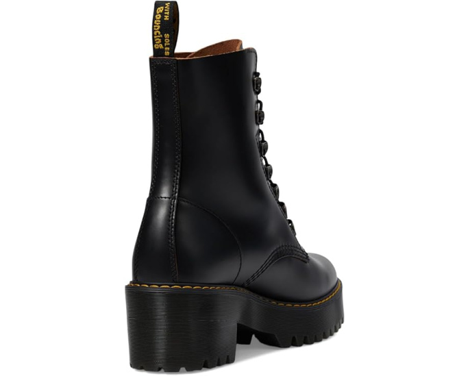 Ботинки Dr. Martens Leona с семью люверсами