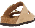 Биркеншток Arizona Soft Footbed из нубука с мягкой стелькой