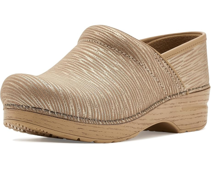 Клоги Dansko Professional из кожи Gold с пенной подошвой
