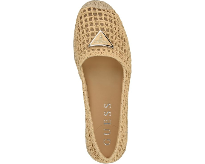 Сандалии GUESS Mones на танкетке с закрытым мысом