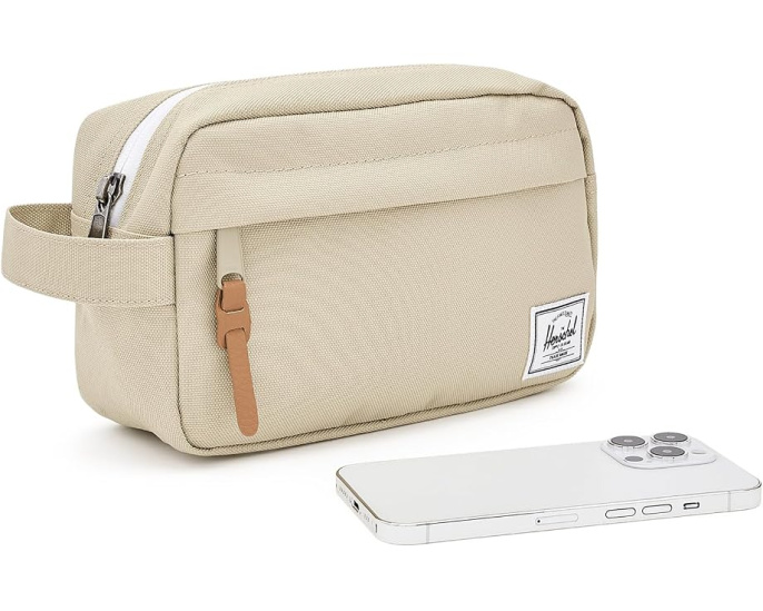 Маленькая дорожная косметичка Herschel Supply Co. Chapter из переработанных материалов