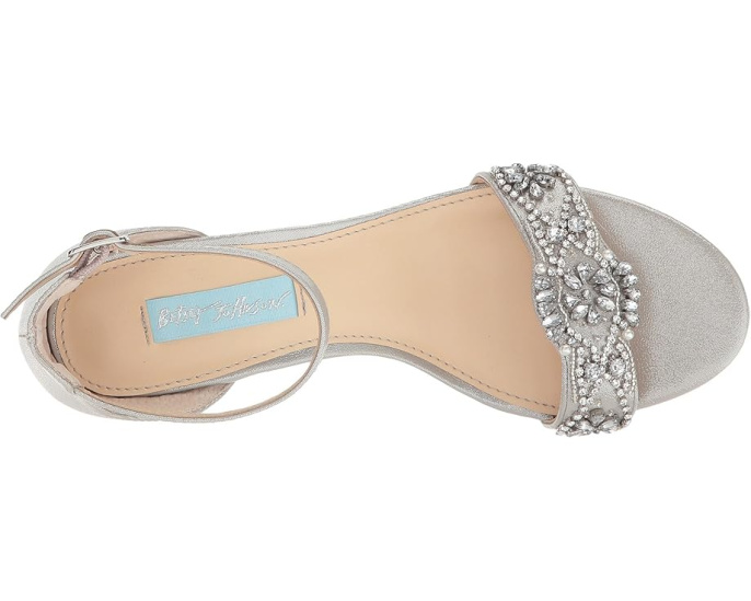 Босоножки Mel от Blue by Betsey Johnson на платформе с квадратным каблуком и стразами
