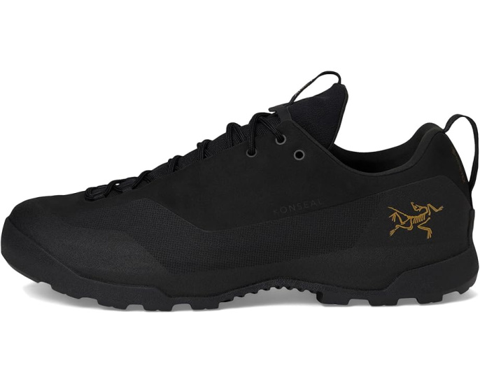 Водонепроницаемые ботинки Arc'teryx Konseal GTX с мембраной GORE-TEX и подошвой Vibram