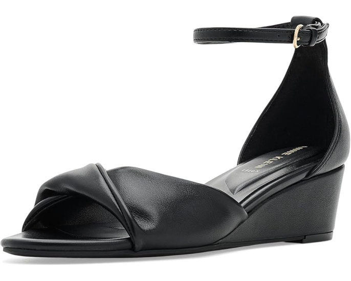 Сандалии Anne Klein Whitby с квадратным носком на танкетке