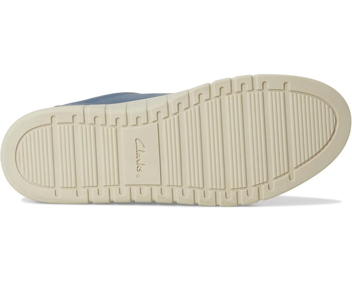 Кроссовки Mykah Joy от Clarks с массивной подошвой и молнией