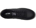 Кроссовки Reebok Club Memt Work SD10 с композитным носком и кожаным верхом