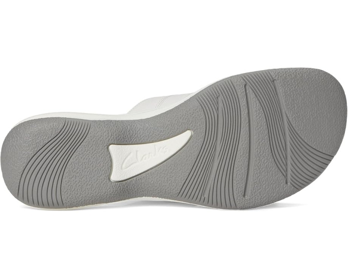 Сандалии Clarks Breeze Maye с двумя ремешками и стелькой Cushion Soft