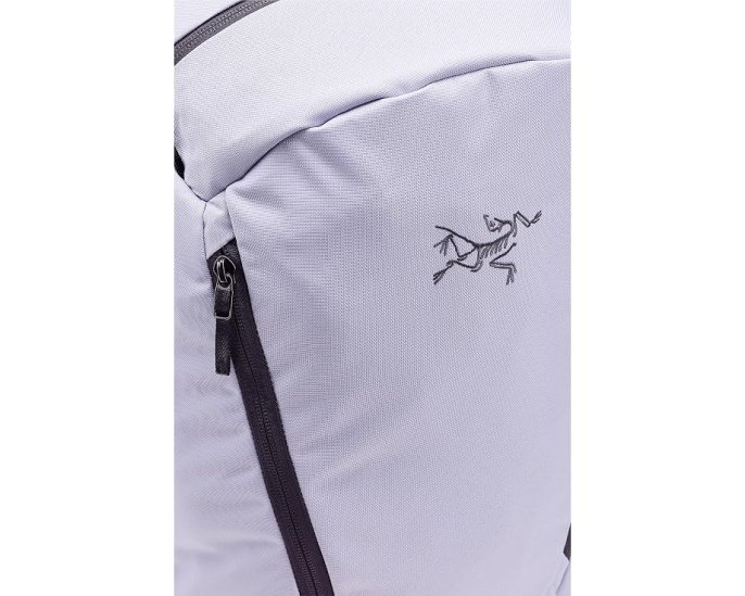 Рюкзак Arc'teryx Mantis 26 для путешествий с множеством карманов