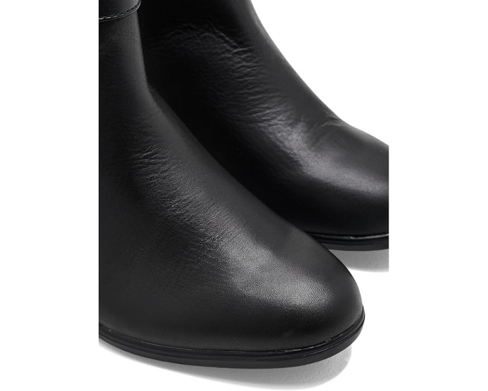 Ботинки Shaya Style от Clarks с водоотталкивающим верхом