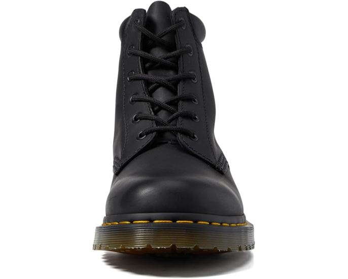 Ботинки Dr. Martens 939 Ben Six-Eye Core с классическим дизайном и удобной посадкой