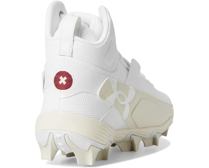Бейсбольные бутсы Under Armour Harper 10 с полиэстеровым верхом и резиновой подошвой