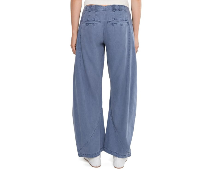 Free People брюки чинос Spotlight Washed Barrel из коричневого хлопка