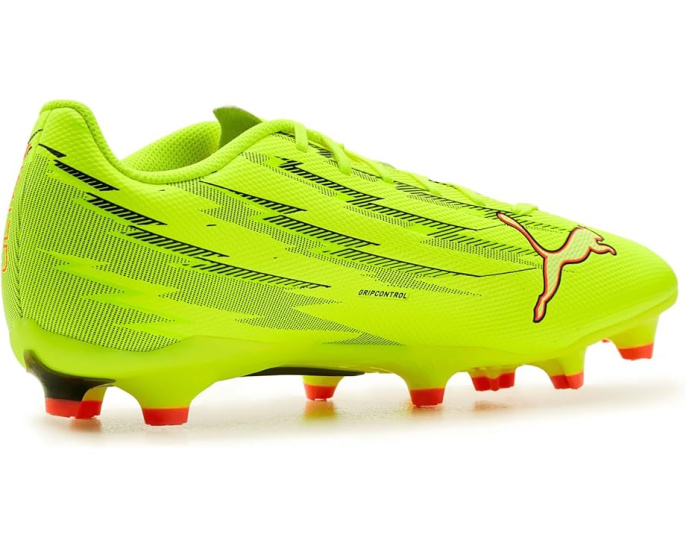 Бутсы PUMA Ultra 6 Play Firm AG с системой SPEEDSYSTEM для начинающих