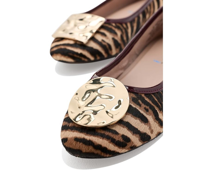 Туфли Johnston & Murphy Claire Ornamental Flats на низком каблуке