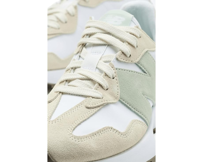 Кроссовки New Balance Classics 327 из замши и сетки с массивным логотипом