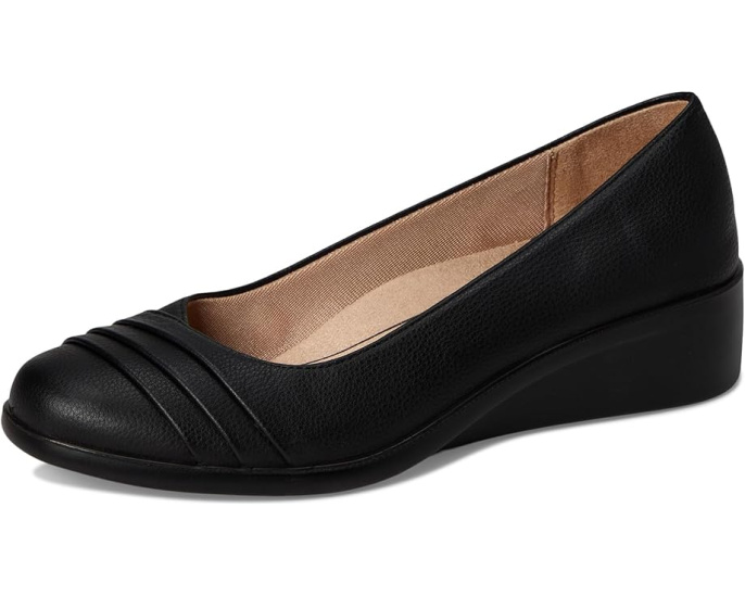 Балетки Jenna Slip-On от LifeStride с клиновидным каблуком