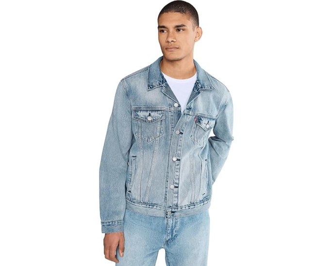 Куртка Trucker от Levi's с классическим дизайном и накладными карманами