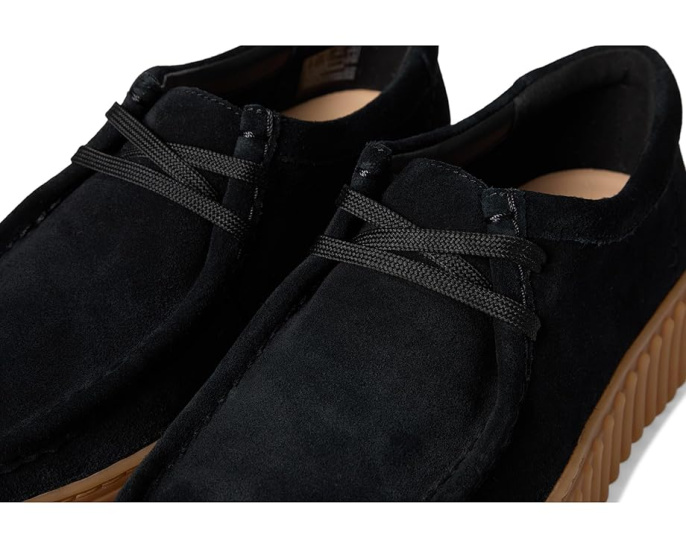 Туфли Clarks Torhill Bee из замши с кожаной стелькой