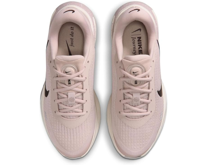 Беговые кроссовки Nike Journey Run с высокой пеной для амортизации