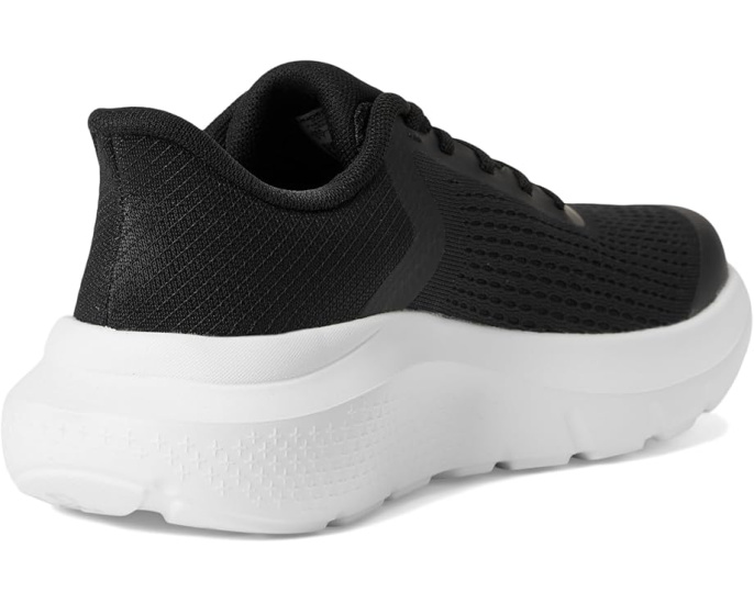 Детские кроссовки Under Armour Rogue 4 с полиэстеровым верхом и стелькой EVA