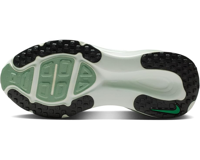 Беговые кроссовки Nike Vomero 18 с двойной амортизацией ZoomX и ReactX