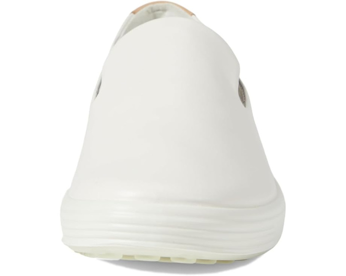 Soft 7 Slip-On Sneaker