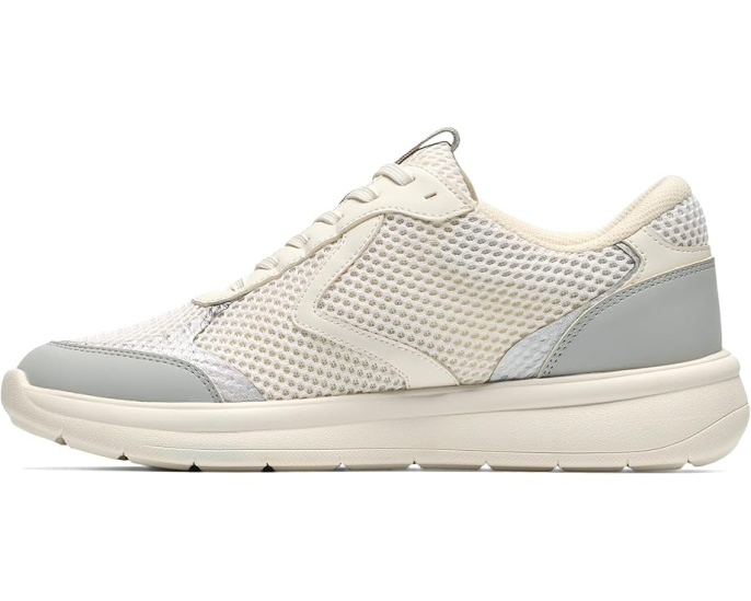 Кроссовки Clarks Ezrinn Tie с легкой конструкцией