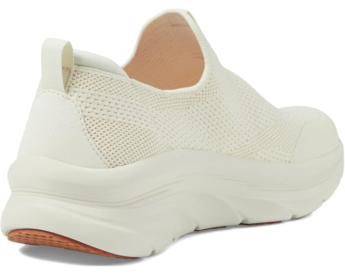 Кроссовки Skechers Martha Stewart D'Lux Walker Eclipse с технологией Relaxed Fit