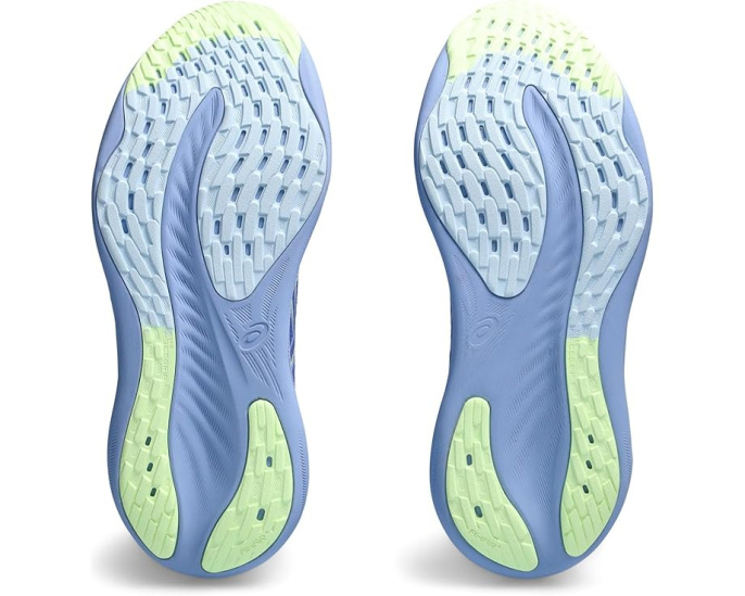 Кроссовки ASICS GEL-Nimbus 26 с амортизацией из переработанных материалов