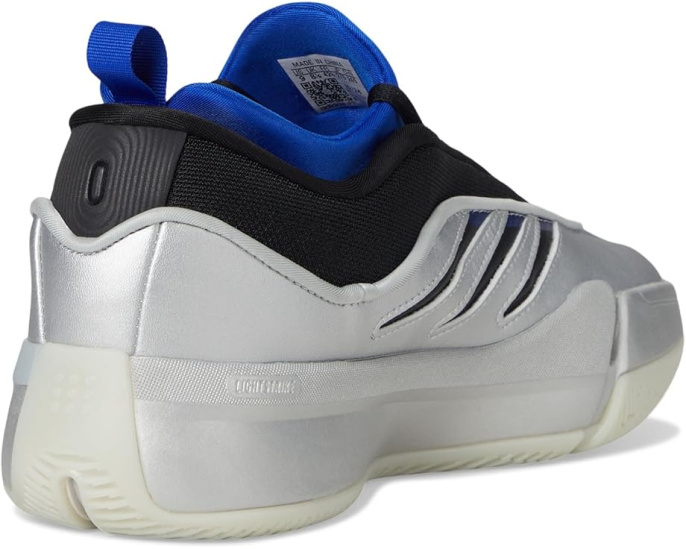 Баскетбольные кроссовки Adidas Dame 9 с технологией Lightstrike