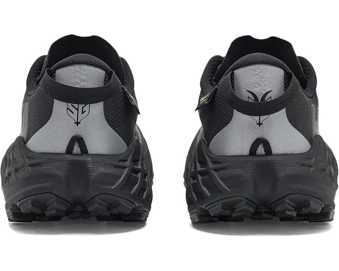 Кроссовки HOKA Speedgoat 7 GTX для бездорожья