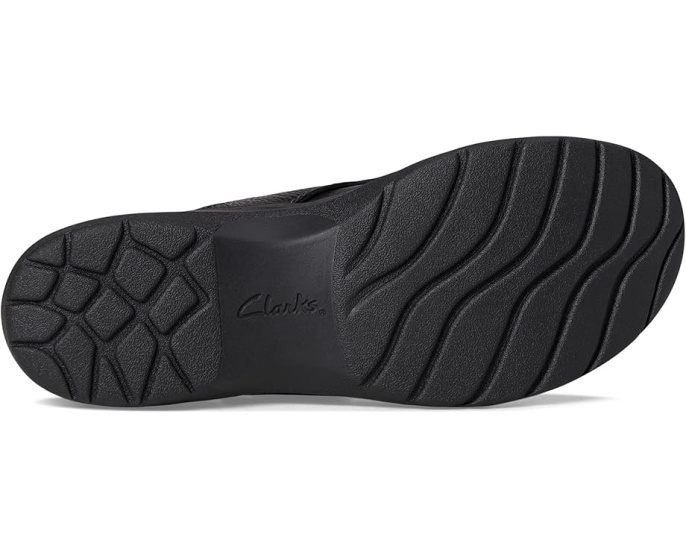 Clarks туфли Carleigh Jazz на пряжке из блестящей кожи