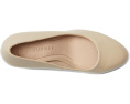 Туфли Journee Collection Seraphina на устойчивом каблуке с круглым носком