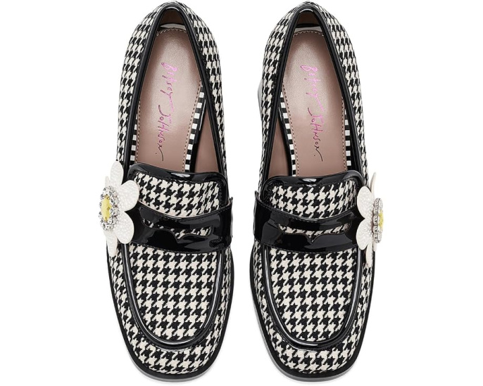 Туфли Casandra от Betsey Johnn в клетку с цветком