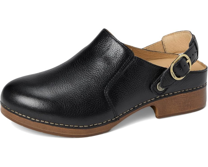 Dansko Millie самые низкие клоги с пряжкой и вощеной кожей