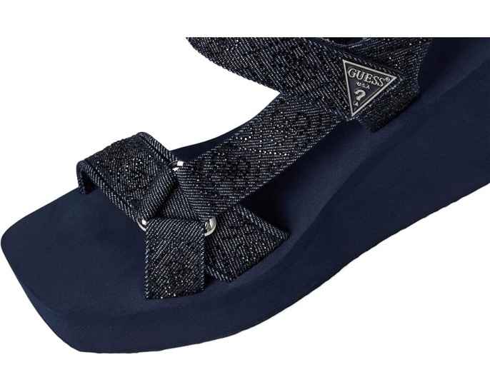 Сандалии GUESS Dawsin на платформе с застежкой на липучке