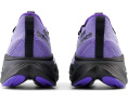 Беговые кроссовки New Balance FuelCell Supercomp Elite v3 с карбоновой пластиной