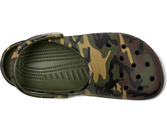 Классические сабо Crocs с сезонным принтом на платформе