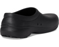 Рабочие мокасины Crocs On The Clock с противоскользящей подошвой