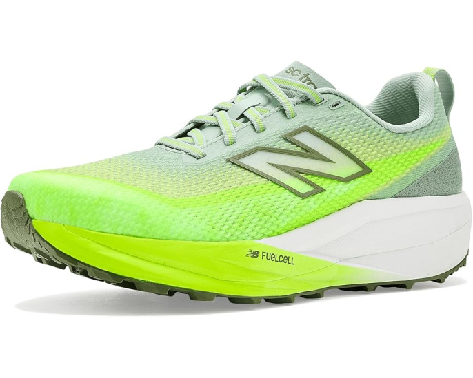 Кроссовки New Balance Fuelcell Supercomp Trail V2 на карбоновой пластине
